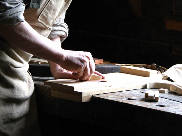 Nuestra <strong>carpintería de madera en  Alcudia de Veo</strong> es una empresa de <strong>herencia familiar</strong>, por lo que  contamos con gran <strong>experiencia </strong>en la profesión.